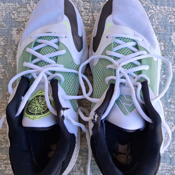 🔥 Nike Zoom Freak 4 Basketball Shoes Sz. 8.5 - Picture 7 of 13